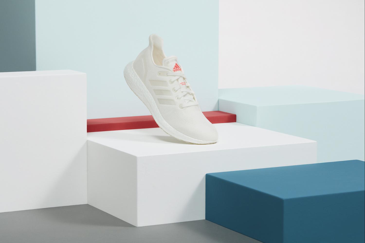 Adidas 100 store recycled shoes